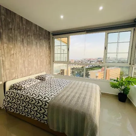 Apartamento La Torre 1337 Precioso, Moderno Y Con Piscina Torremolinos Exterior photo