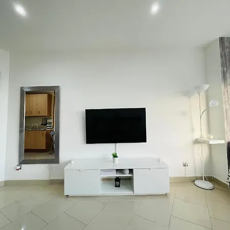 Apartamento La Torre 1337 Precioso, Moderno Y Con Piscina Torremolinos Exterior photo